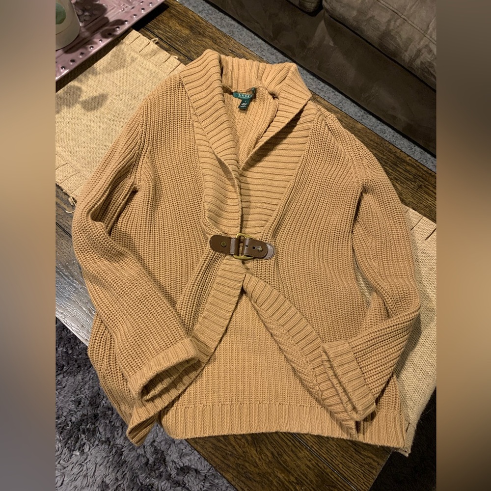 Lauren by Ralph Lauren Tan Sweater with brown buckle, Womens size large